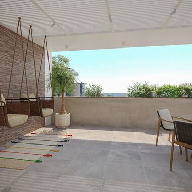 Exterior Valpe&ntilde;a Caf&eacute; con Gris