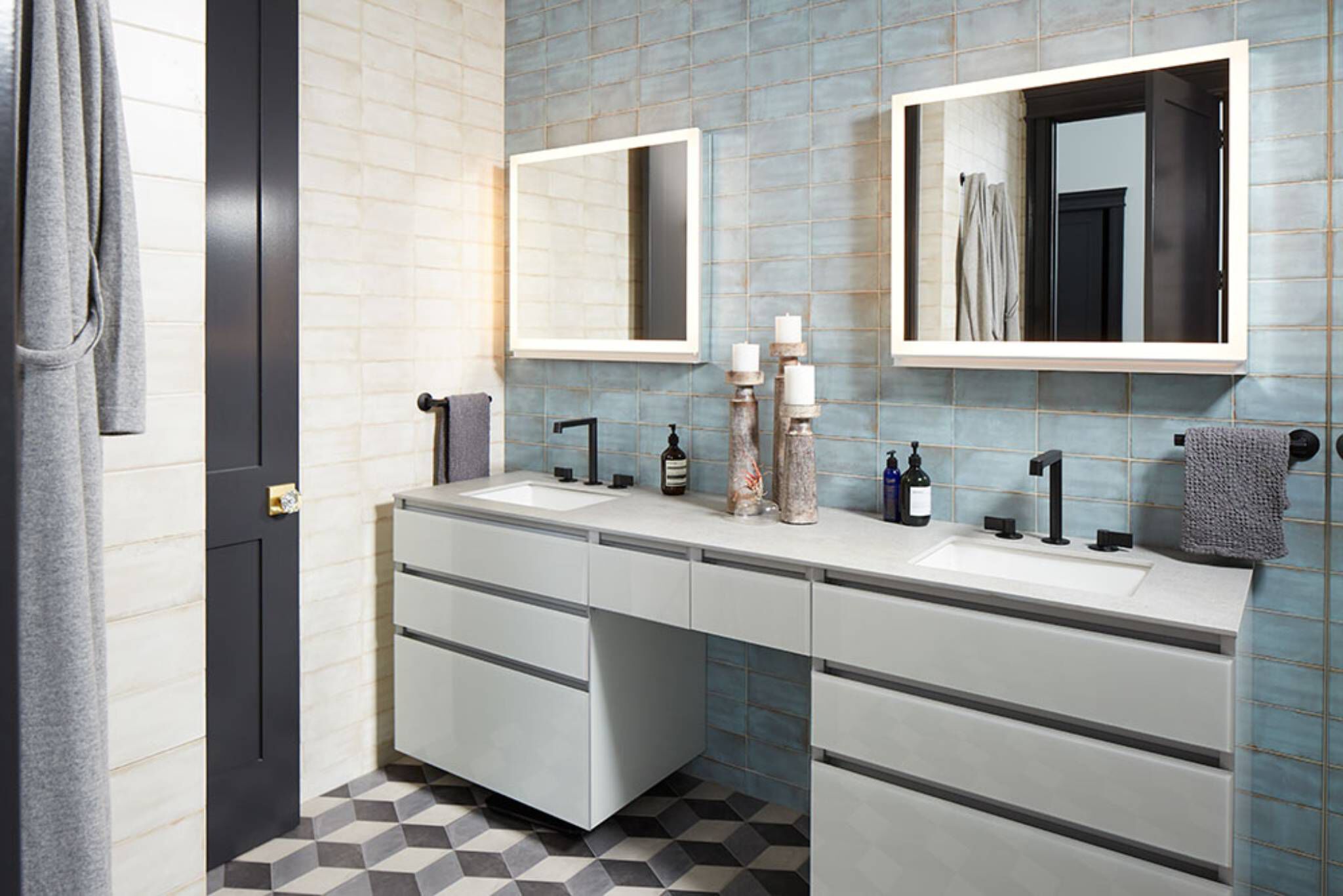 Llave Duomando Cuadrada Para Lavabo L&iacute;nea Components En Negro Mate,,hi-res image number null