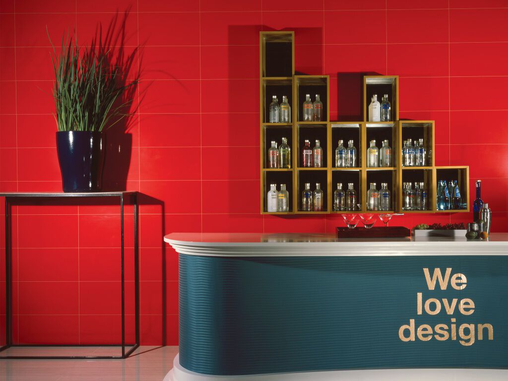 Uso Comercial Adore Rojo,,hi-res