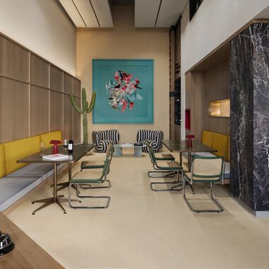 Comercial Intense Baige